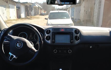 Volkswagen Tiguan I, 2011 год, 1 290 000 рублей, 5 фотография