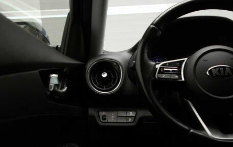 KIA Cerato IV, 2021 год, 1 995 000 рублей, 14 фотография