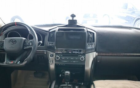 Toyota Land Cruiser 200, 2010 год, 4 200 000 рублей, 17 фотография