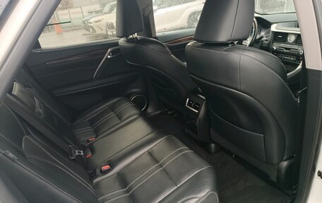 Lexus RX IV рестайлинг, 2016 год, 4 500 000 рублей, 13 фотография