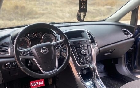 Opel Astra J, 2010 год, 650 000 рублей, 6 фотография