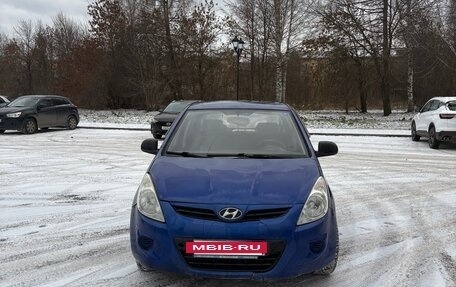 Hyundai i20 IB рестайлинг, 2010 год, 300 000 рублей, 2 фотография