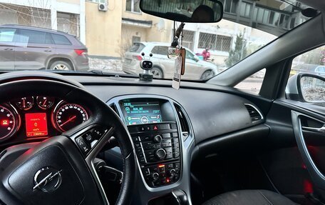 Opel Astra J, 2012 год, 700 000 рублей, 6 фотография