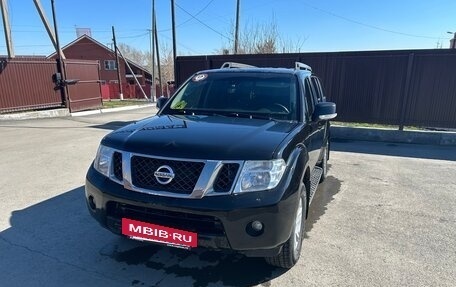Nissan Pathfinder, 2013 год, 1 100 000 рублей, 2 фотография