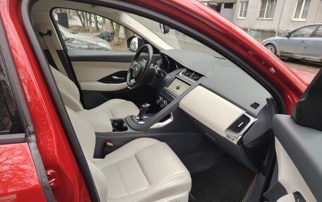 Jaguar E-Pace, 2018 год, 2 590 000 рублей, 10 фотография