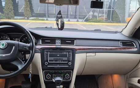 Skoda Superb III рестайлинг, 2008 год, 790 000 рублей, 3 фотография