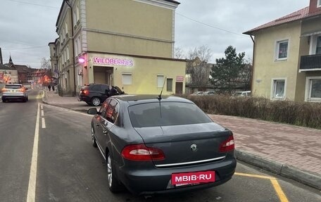 Skoda Superb III рестайлинг, 2008 год, 790 000 рублей, 9 фотография