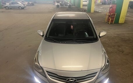 Hyundai Solaris II рестайлинг, 2016 год, 720 000 рублей, 1 фотография