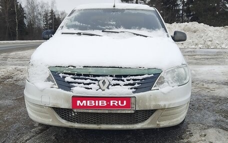 Renault Logan I, 2015 год, 310 000 рублей, 1 фотография