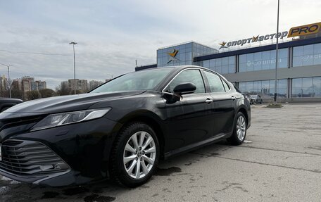 Toyota Camry, 2019 год, 2 900 000 рублей, 1 фотография