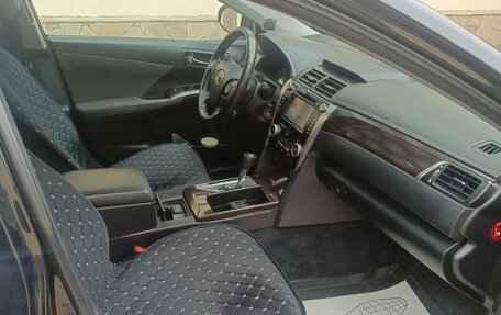 Toyota Camry, 2014 год, 1 650 000 рублей, 4 фотография