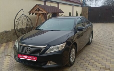 Toyota Camry, 2014 год, 1 650 000 рублей, 2 фотография