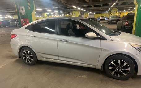 Hyundai Solaris II рестайлинг, 2016 год, 720 000 рублей, 4 фотография