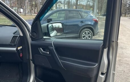 Land Rover Freelander II рестайлинг 2, 2013 год, 1 700 000 рублей, 14 фотография