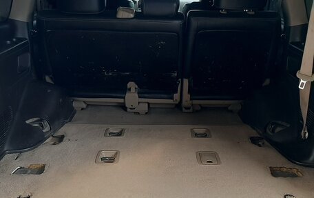 Toyota Land Cruiser 200, 2010 год, 3 300 000 рублей, 10 фотография