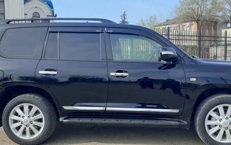 Toyota Land Cruiser 200, 2010 год, 3 300 000 рублей, 4 фотография