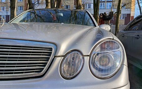 Mercedes-Benz E-Класс, 2002 год, 700 000 рублей, 3 фотография