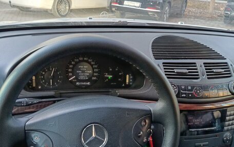 Mercedes-Benz E-Класс, 2002 год, 700 000 рублей, 8 фотография