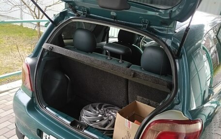 Toyota Yaris I рестайлинг, 2001 год, 370 000 рублей, 3 фотография