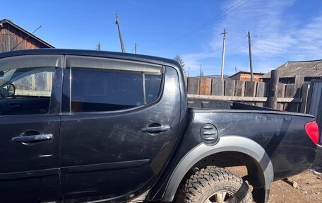 Mitsubishi L200 IV рестайлинг, 2013 год, 1 450 000 рублей, 7 фотография