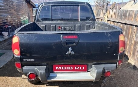 Mitsubishi L200 IV рестайлинг, 2013 год, 1 450 000 рублей, 5 фотография