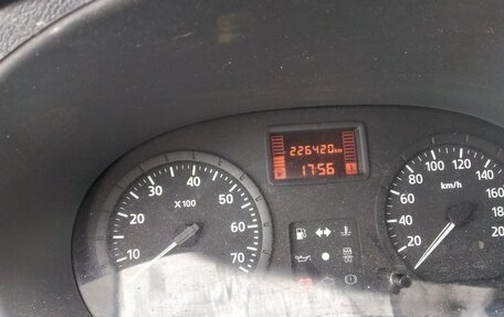 Renault Logan I, 2015 год, 310 000 рублей, 7 фотография