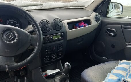 Renault Logan I, 2015 год, 310 000 рублей, 8 фотография