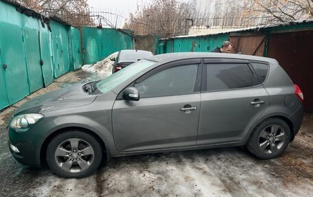 KIA cee'd I рестайлинг, 2011 год, 800 000 рублей, 2 фотография
