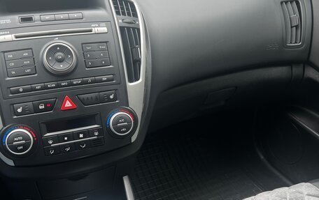 KIA cee'd I рестайлинг, 2011 год, 800 000 рублей, 8 фотография