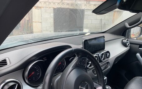 Mercedes-Benz X-Класс I, 2019 год, 2 950 000 рублей, 2 фотография