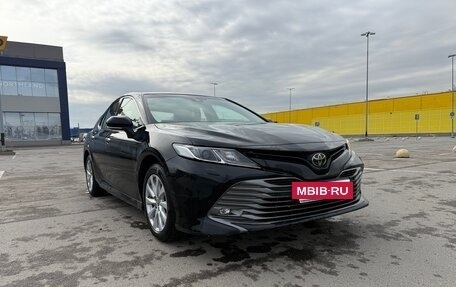 Toyota Camry, 2019 год, 2 900 000 рублей, 2 фотография