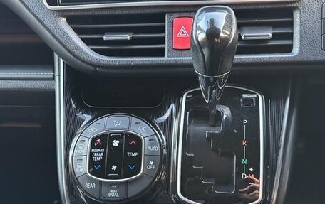 Toyota Esquire I, 2020 год, 2 553 000 рублей, 11 фотография