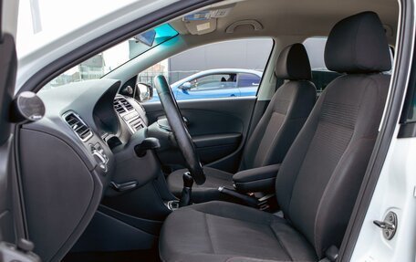 Volkswagen Polo VI (EU Market), 2017 год, 825 000 рублей, 11 фотография