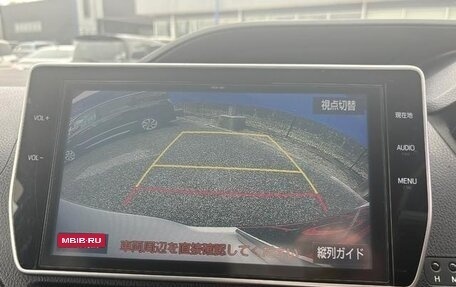 Toyota Noah III, 2020 год, 2 363 000 рублей, 13 фотография