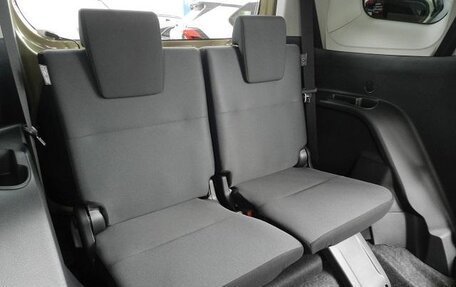 Toyota Sienta, 2023 год, 1 178 000 рублей, 14 фотография