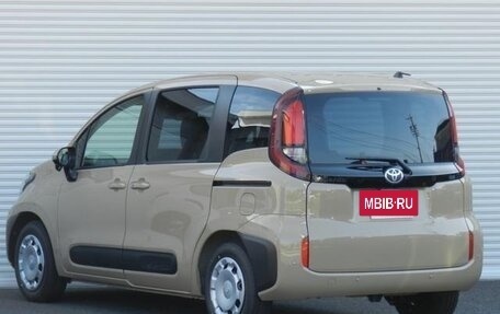 Toyota Sienta, 2023 год, 1 178 000 рублей, 5 фотография