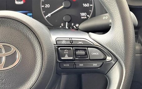 Toyota Sienta, 2023 год, 1 178 000 рублей, 24 фотография