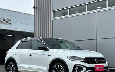 Volkswagen T-Roc I, 2023 год, 1 473 000 рублей, 1 фотография