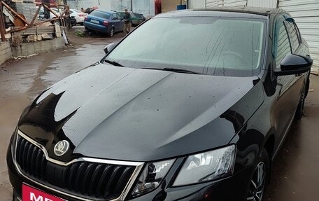 Skoda Octavia, 2018 год, 965 000 рублей, 2 фотография