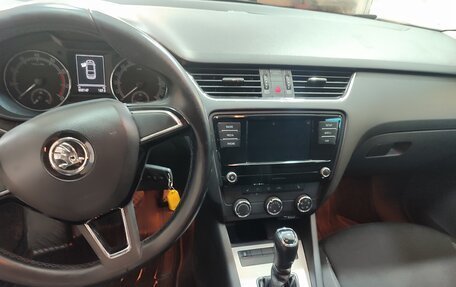 Skoda Octavia, 2018 год, 965 000 рублей, 11 фотография