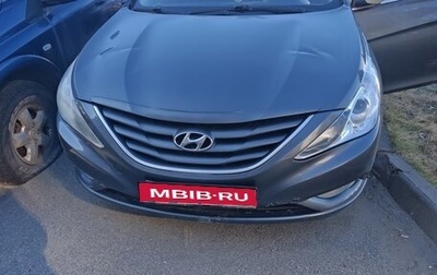 Hyundai Sonata VI, 2011 год, 600 000 рублей, 1 фотография
