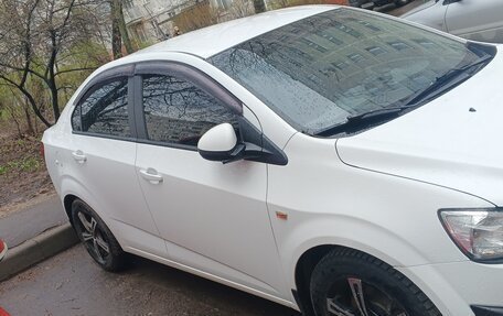 Chevrolet Aveo III, 2014 год, 700 000 рублей, 3 фотография