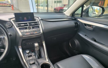 Lexus NX I, 2015 год, 2 550 000 рублей, 20 фотография