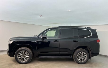 Toyota Land Cruiser, 2023 год, 12 200 000 рублей, 5 фотография