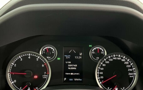 Toyota Land Cruiser, 2023 год, 12 200 000 рублей, 11 фотография