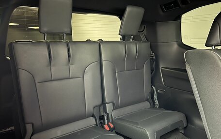 Toyota Land Cruiser, 2023 год, 12 200 000 рублей, 13 фотография