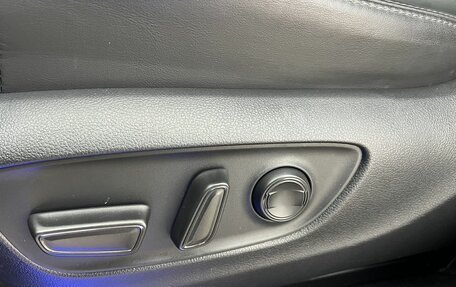 Toyota Land Cruiser, 2023 год, 12 200 000 рублей, 20 фотография