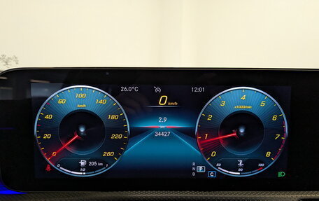 Mercedes-Benz CLA, 2022 год, 4 200 000 рублей, 13 фотография