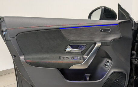 Mercedes-Benz CLA, 2022 год, 4 200 000 рублей, 19 фотография