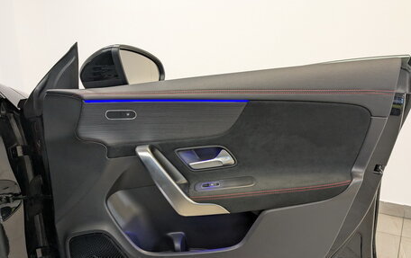 Mercedes-Benz CLA, 2022 год, 4 200 000 рублей, 24 фотография